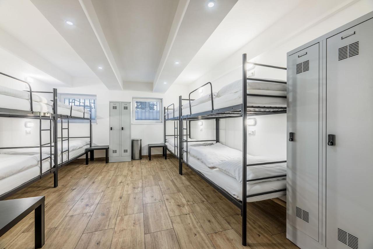 פרשוב Hostel One מראה חיצוני תמונה
