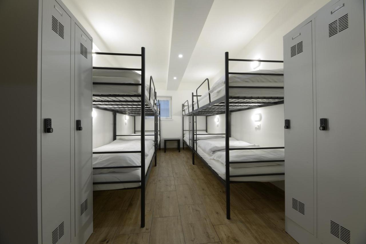 פרשוב Hostel One מראה חיצוני תמונה